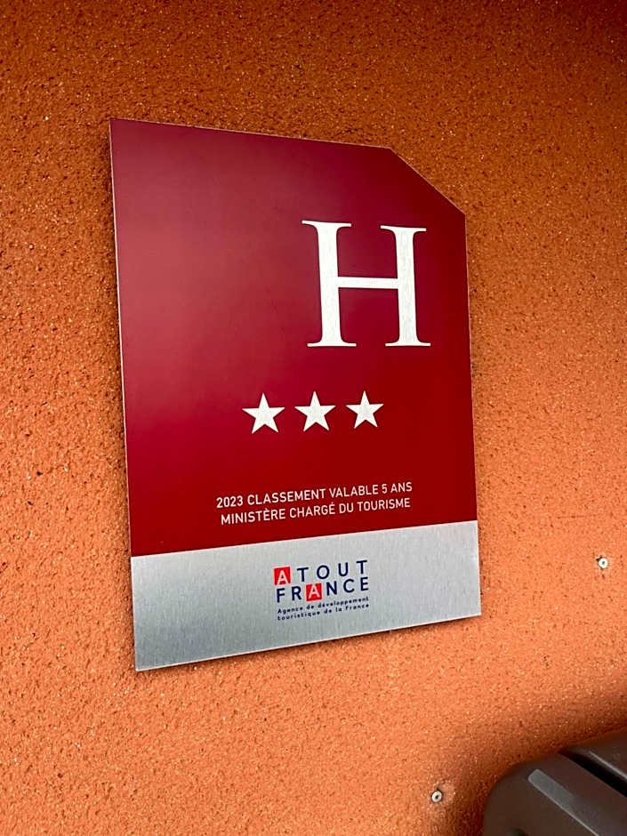 Brit Hotel Confort Montauban