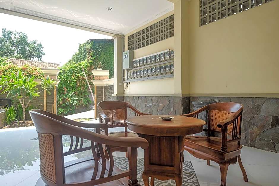 RedDoorz Syariah @ Klodran Solo