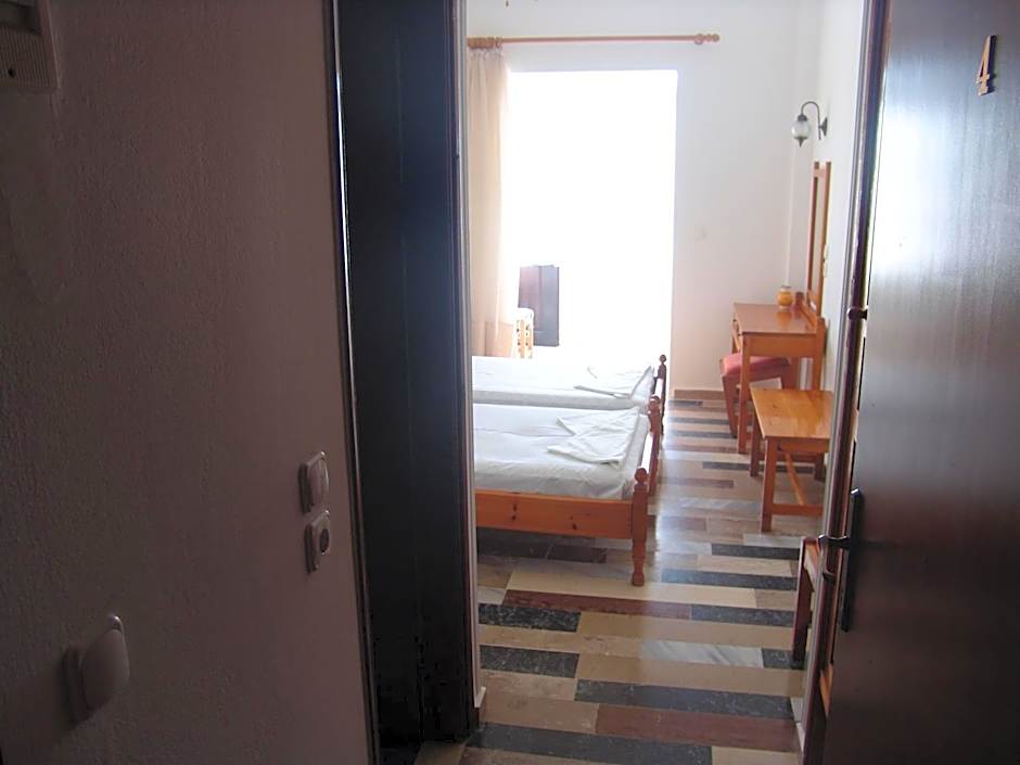 Notis Hotel