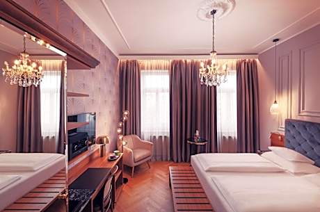 Classic Single Room