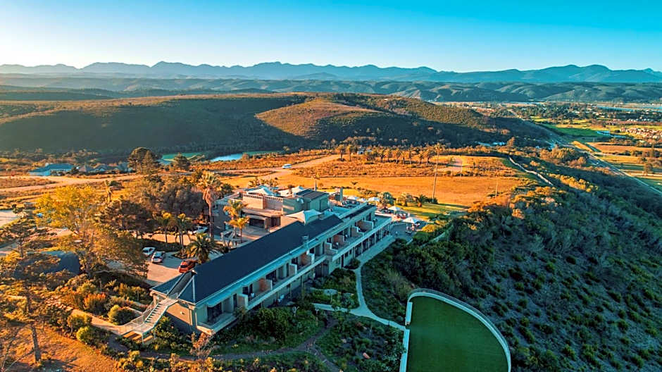 Sky Villa Boutique Hotel