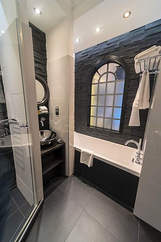 The Exhibitionist Hotel