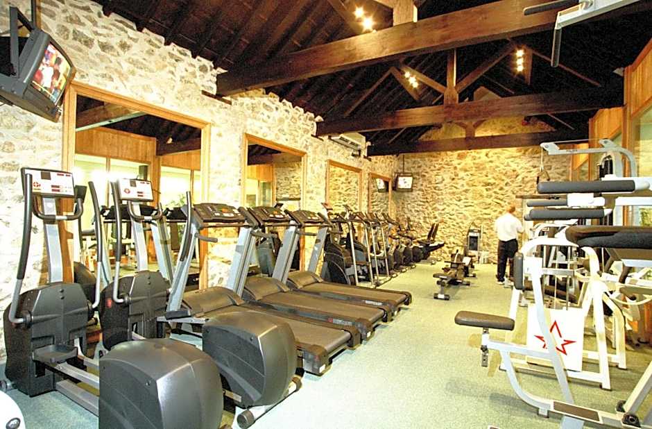 Tre-Ysgawen Hall & Spa