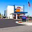Hampton Inn & Suites Bakersfield Central