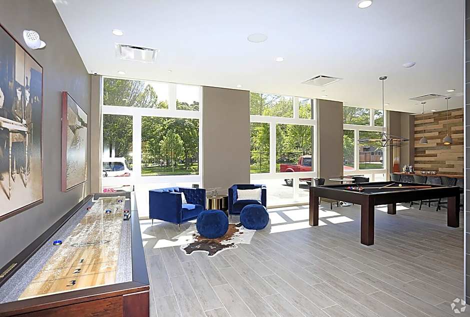 Luxury Furnished Apartments by Hyatus Downtown at Yale