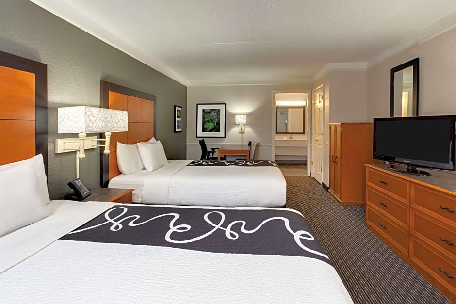 Days Inn by Wyndham Gainesville Florida