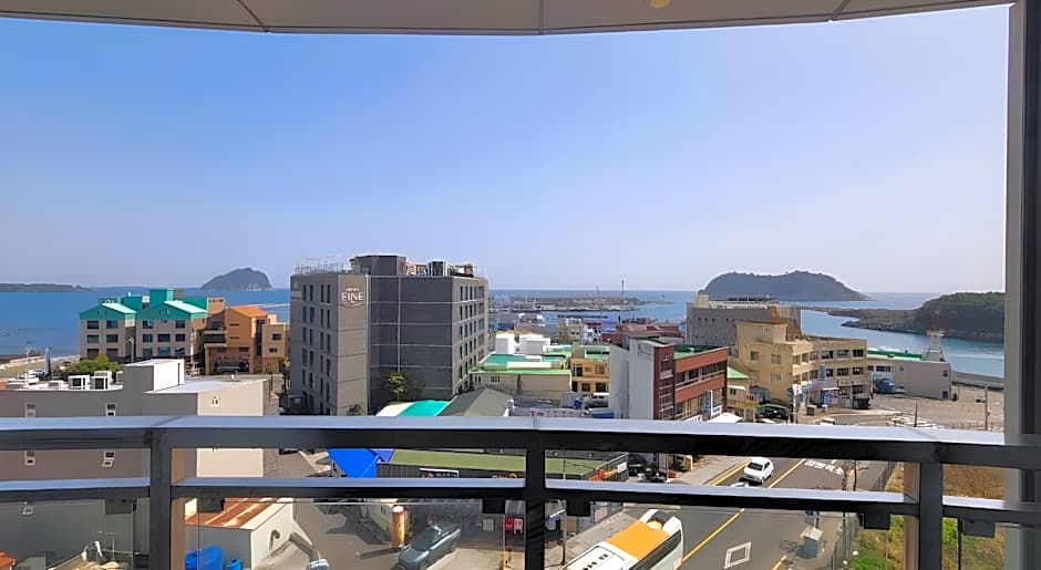 Bk Hotel Jeju