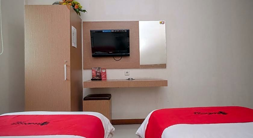 RedDoorz @ Pengayoman Panakkukang 2 Makassar
