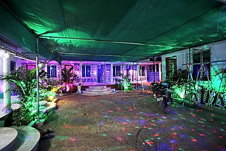 Hotel O Varsha Resort