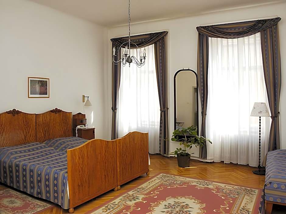 Hotel Kalvin House
