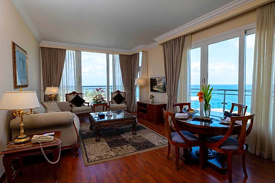 Helnan Royal Palestine 