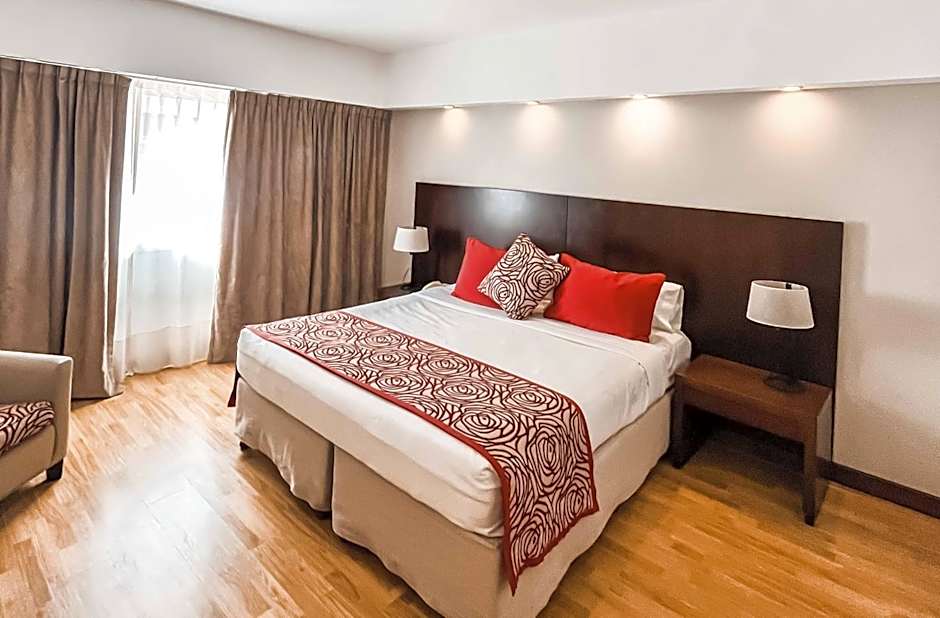 Cyan Hotel de Las Americas