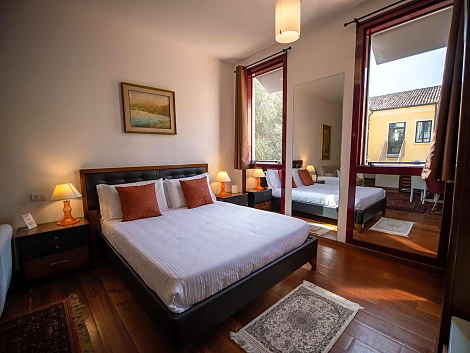 EGO' Residence Ferrara