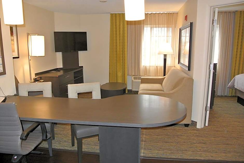 Candlewood Suites Washington-Fairfax By IHG