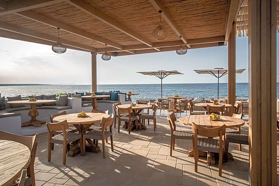 Parthenis Beach, Suites by the Sea