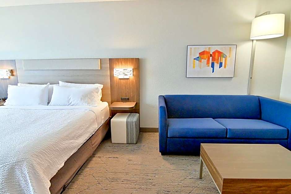 Holiday Inn Express & Suites Palm Coast - I-95