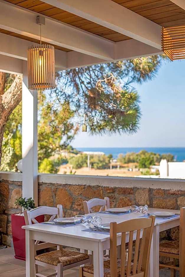 Lindos White Hotel & Suites