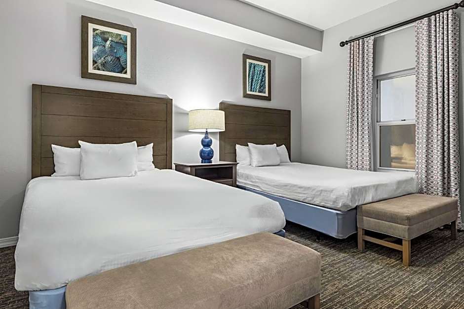 Club Wyndham at Majestic Sun