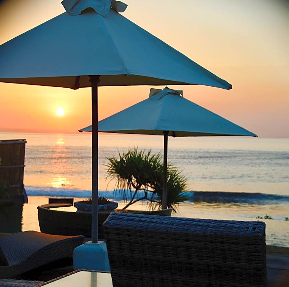 The Palms Ceningan Hotel