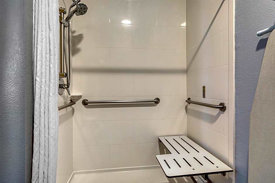 Best Western Lake Conroe Inn