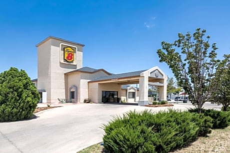 Super 8 by Wyndham Midland