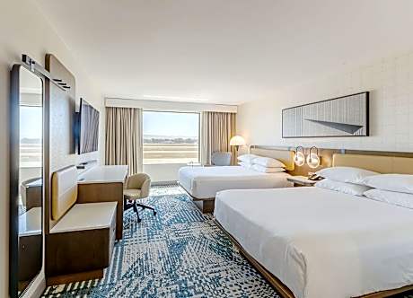 2 Queen Beds, Nonsmoking, Accessible