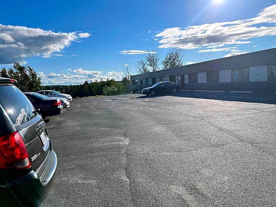 Lively Inn and Suites - Sudbury