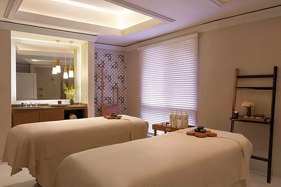 Hyatt Ziva Rose Hall - All Inclusive