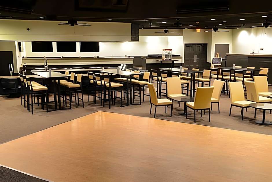 Park Inn By Radisson, Sharon, PA