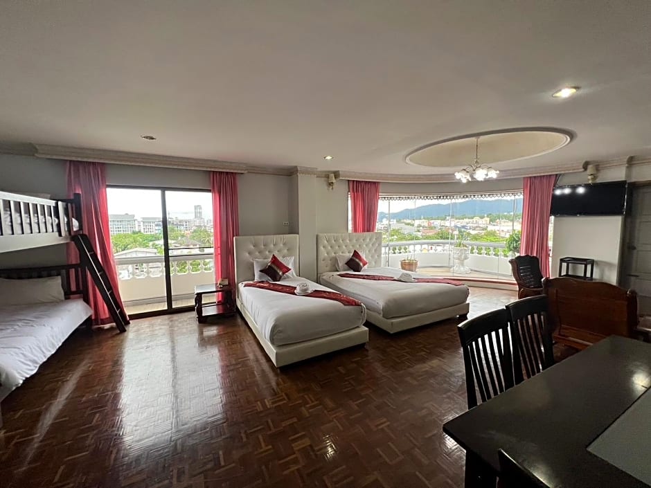 Chao Phya Grand Hotel