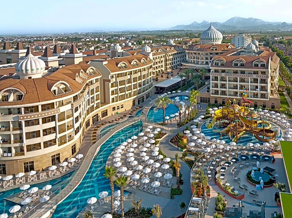 Kirman Belazur Resort&Spa