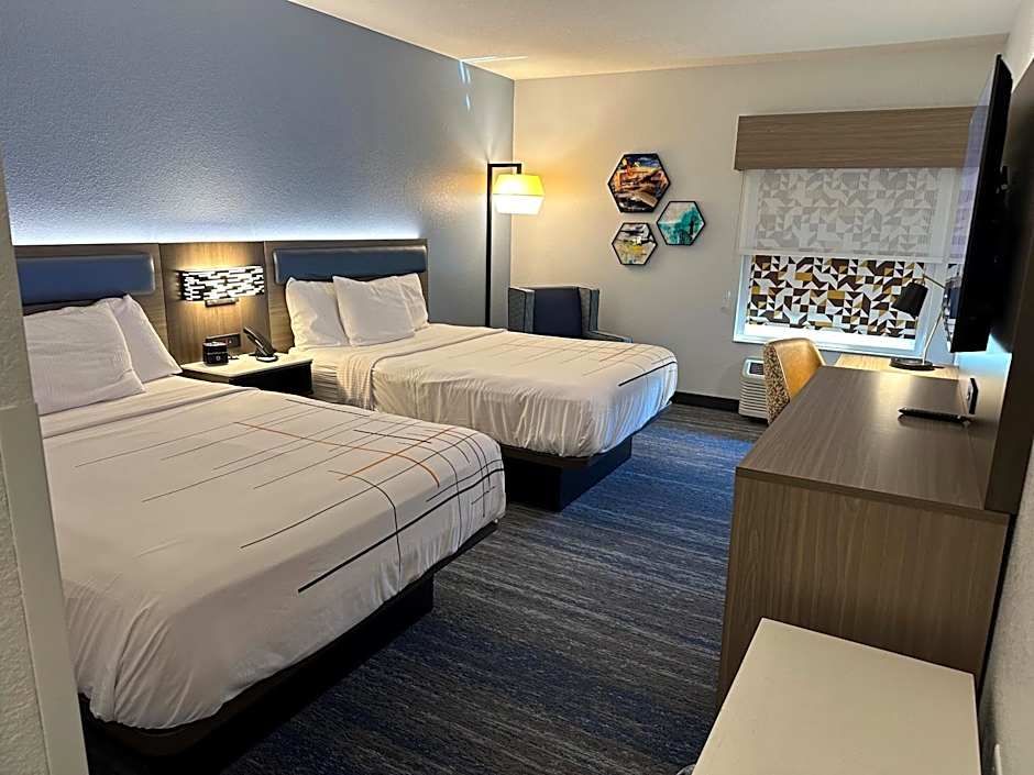 La Quinta Inn & Suites by Wyndham Macon West