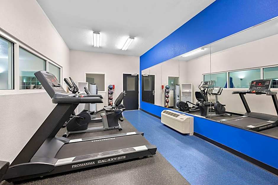 Microtel Inn And Suites By Wyndham Sweetwater