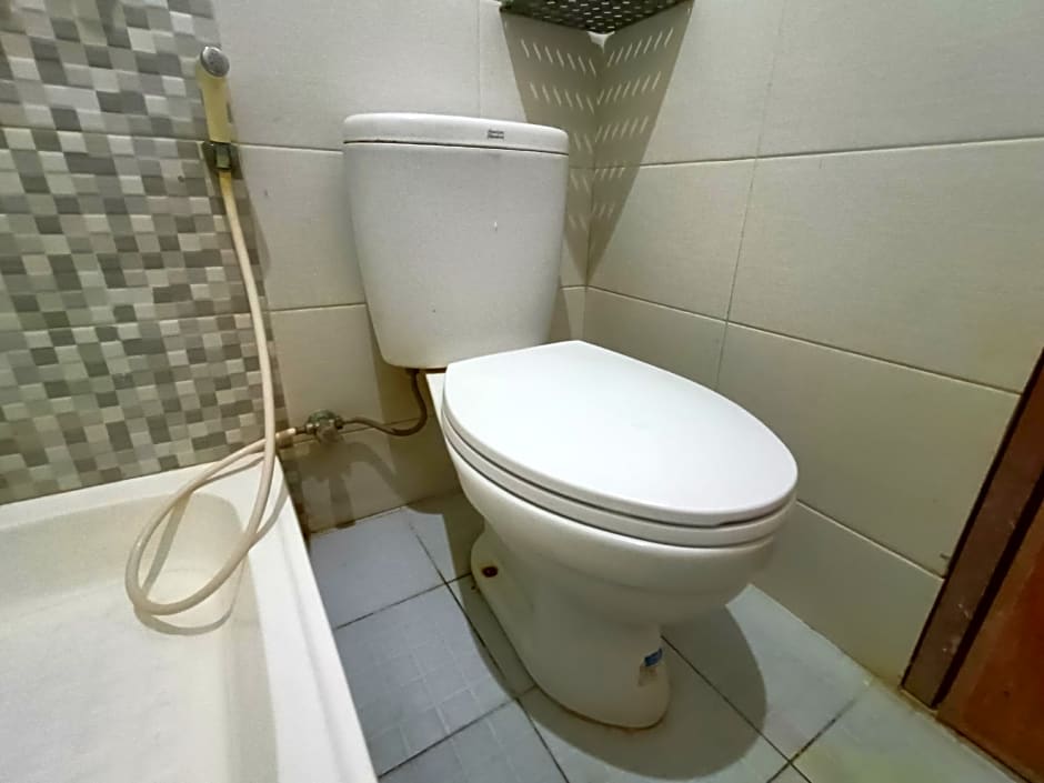 Balqies Homestay Syariah Makassar Mitra RedDoorz