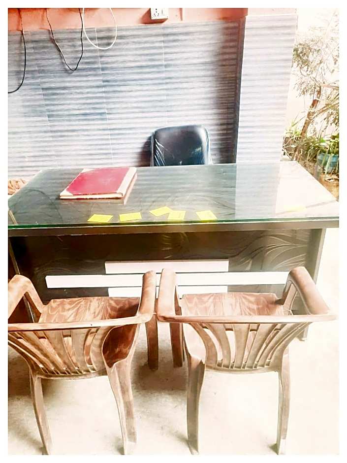 Goroomgo Parwati Kutir Deoghar