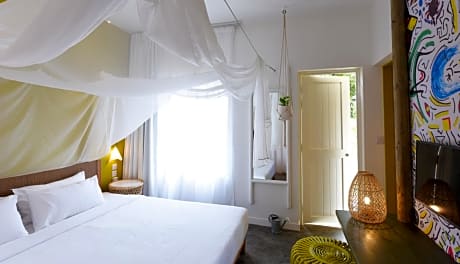 Comfort Room with Garden or Mountain View