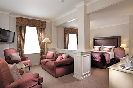 Deluxe Junior Suite