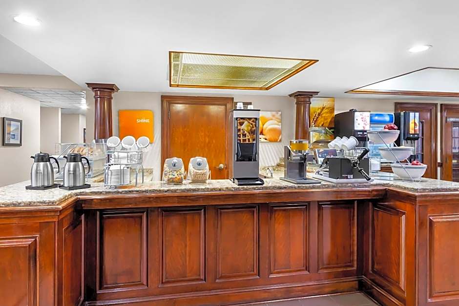 Comfort Suites Sumter near Shaw AFB