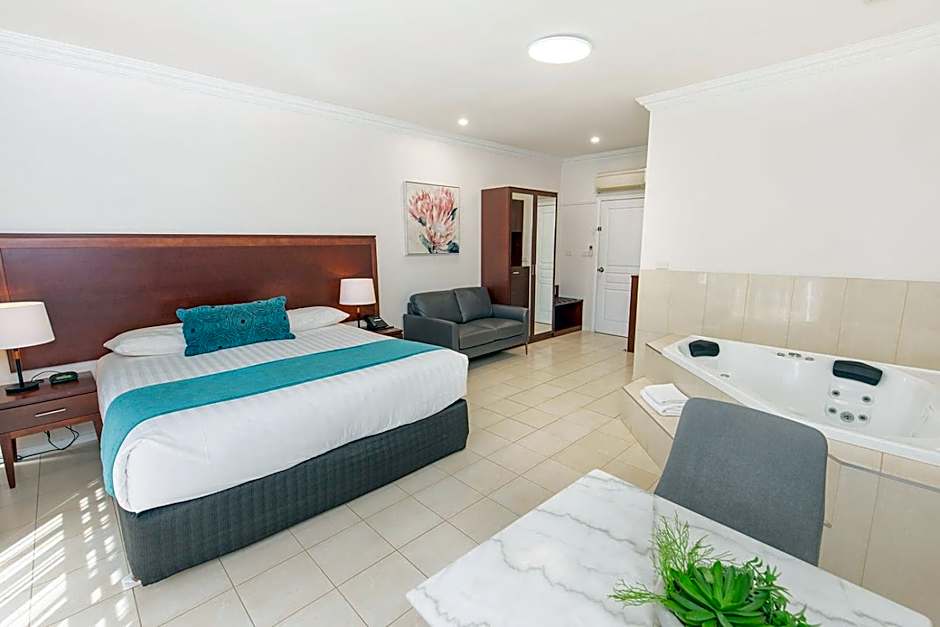 Comfort Inn Deakin Palms