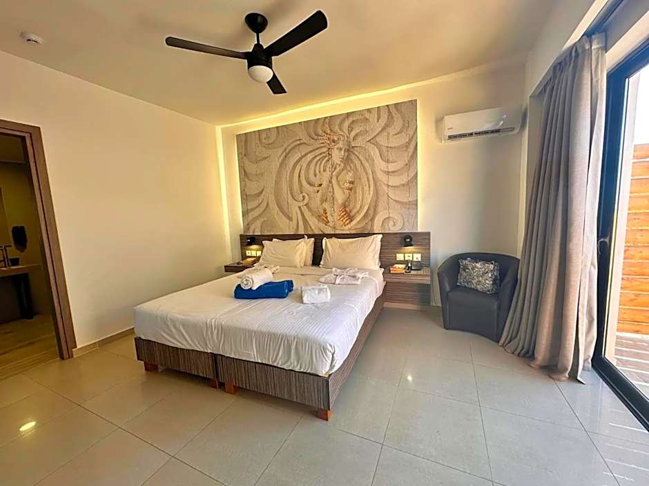 Eurohotel Katrin Suites