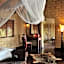 Zwahili Private Game Lodge & Spa