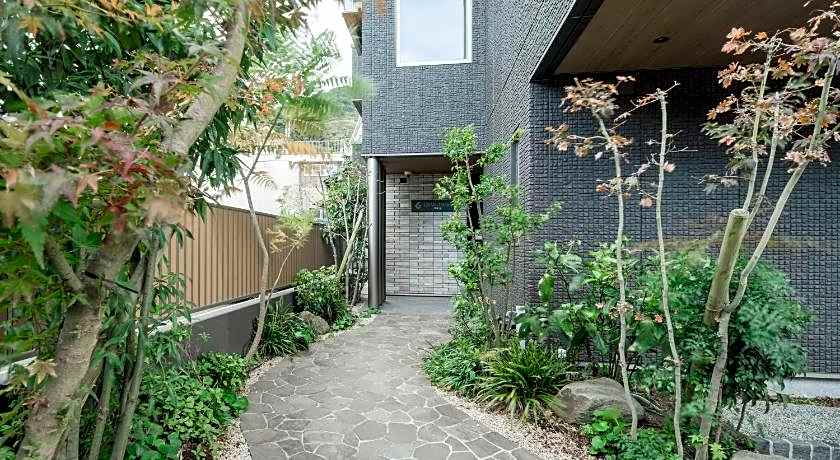 GRAND BASE Moji Nagomi