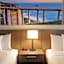 Days Inn & Suites by Wyndham Anaheim At Disneyland Park