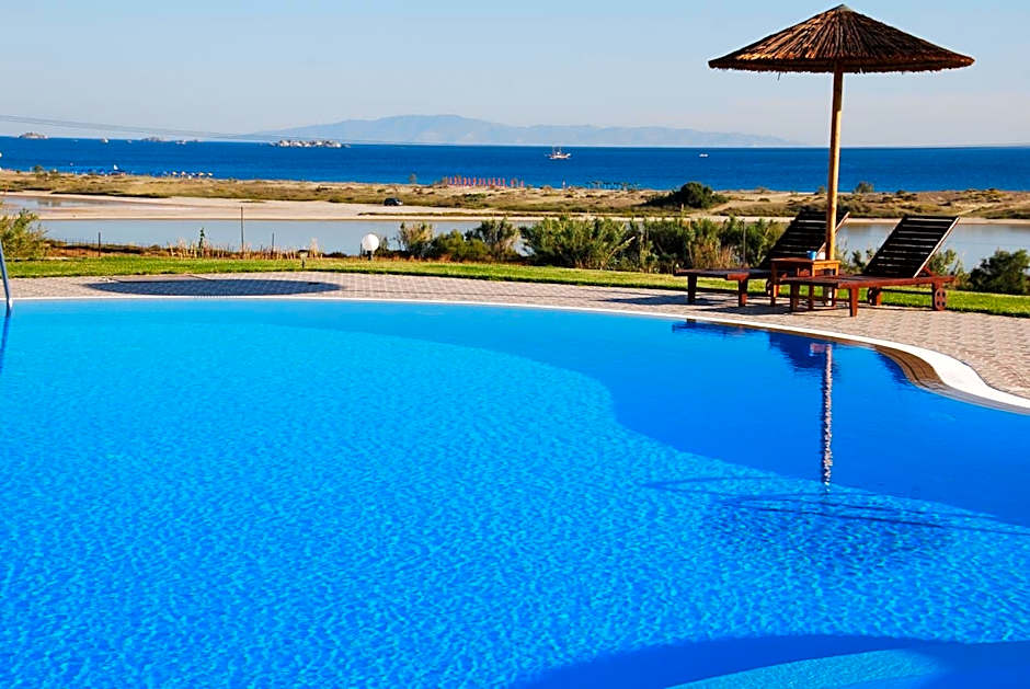 Koulas Pension - Red Lake