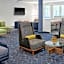 Courtyard by Marriott Kansas City Shawnee
