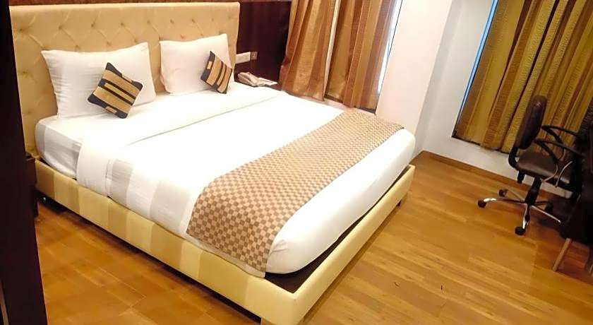 Hotel Signature Grand