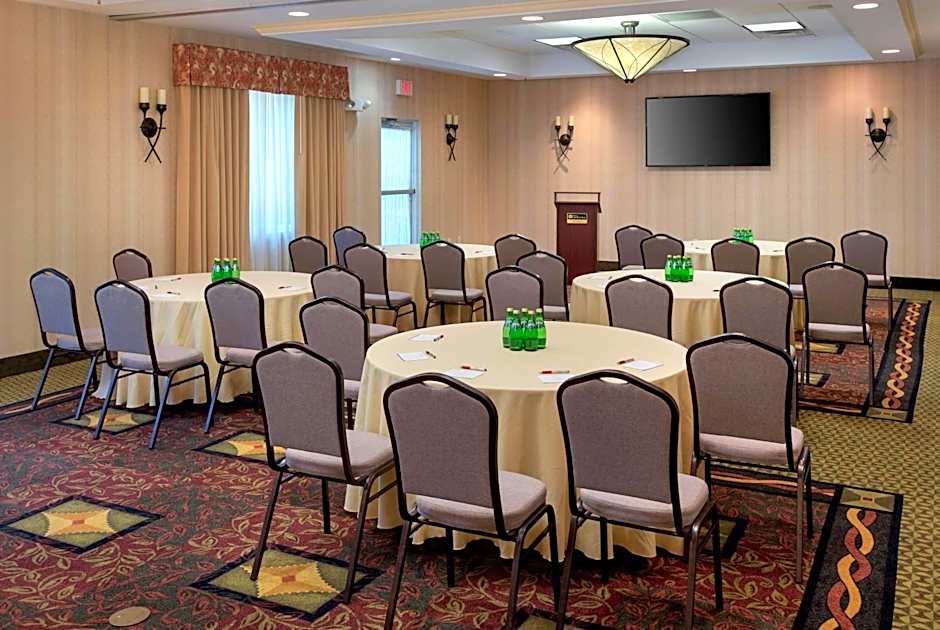 Hilton Garden Inn Riverhead