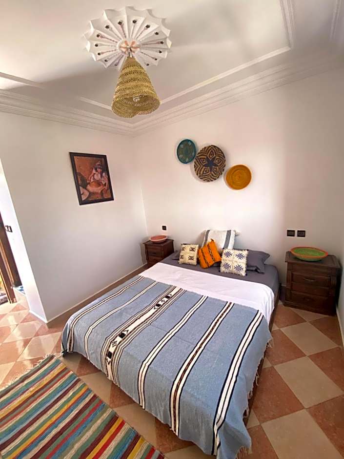 Tamraght White Hostel