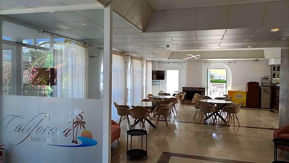 California Beach Hotel - Adults Only