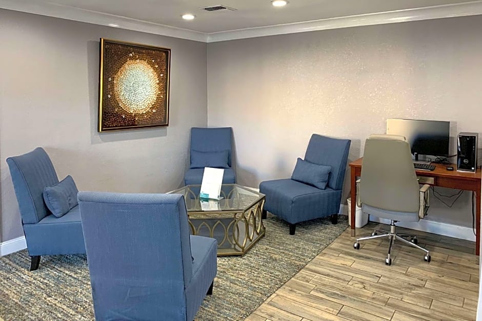 Quality Inn Redding near I-5